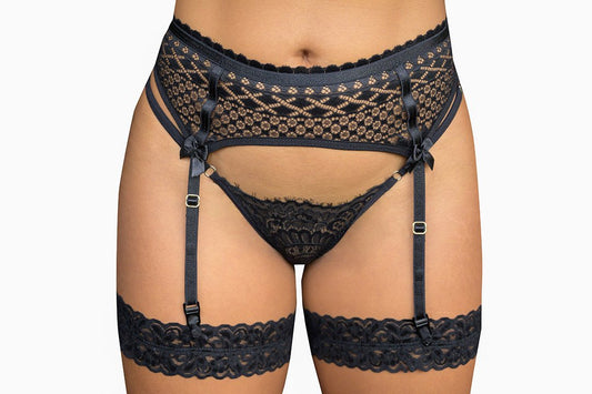 Garter panty 3